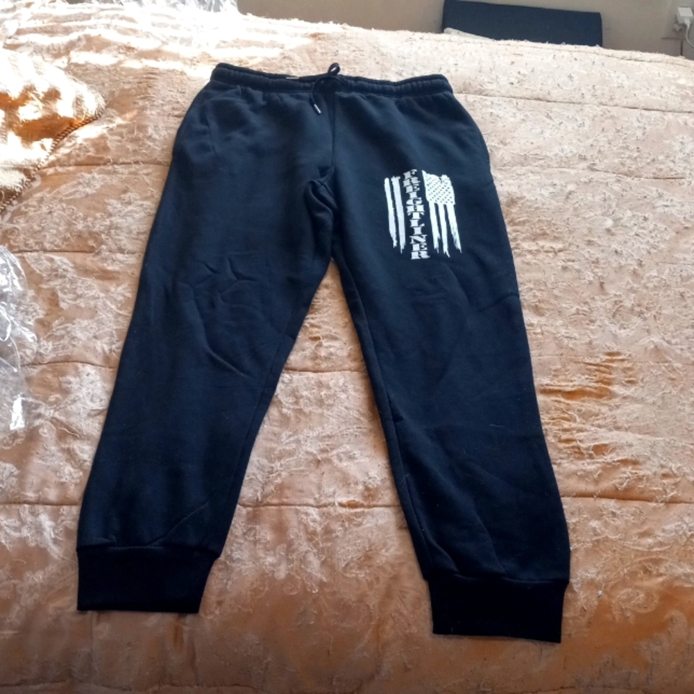 American flag freightliner men's novelty fleece jogger sweat pants.